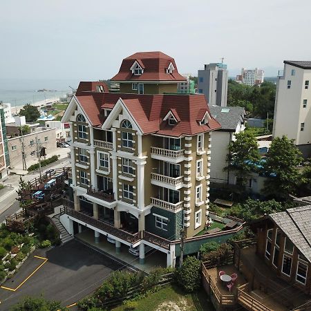 Pension Badawa Gangneung Exterior photo