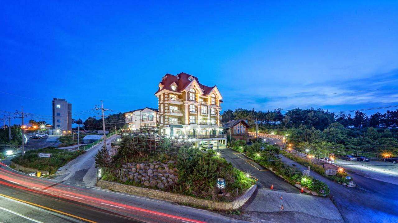 Pension Badawa Gangneung Exterior photo